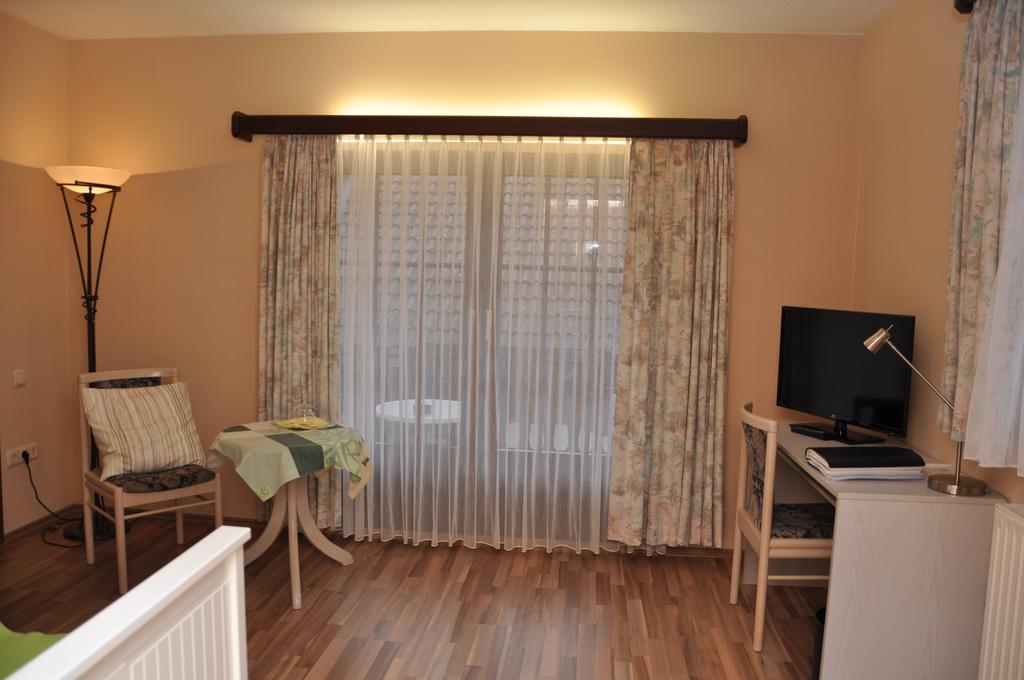 Hotel Jaegerklause シュマルカルデン 部屋 写真